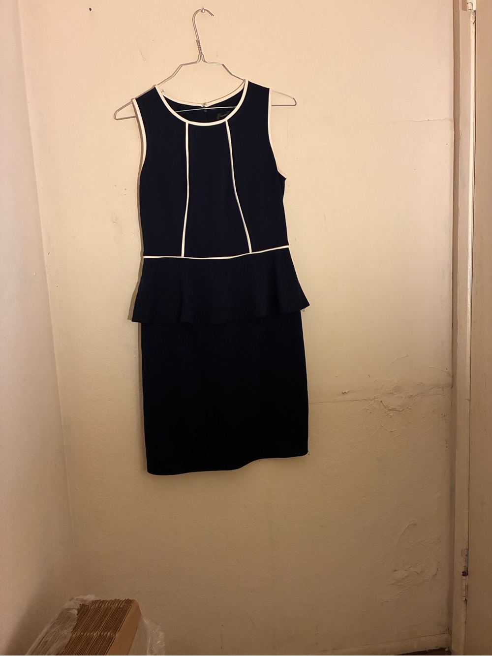 Spense Black Sleeveless Peplum Sheath Dress with White Trim